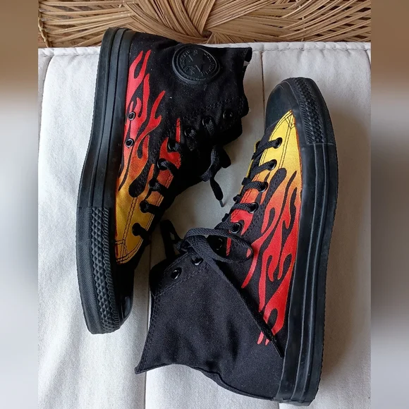 Converse Black High-Top Sneakers with Red and Yellow Flames_10 - Picture 9 of 14